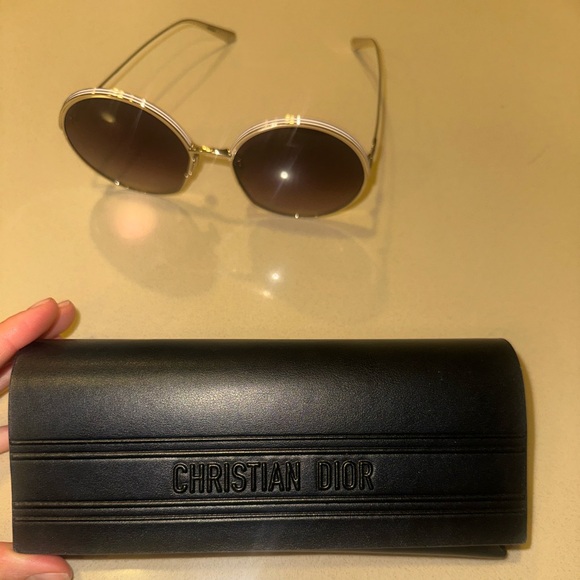 Dior Everdior R1U B0D1 Sunglasses - Picture 6 of 7